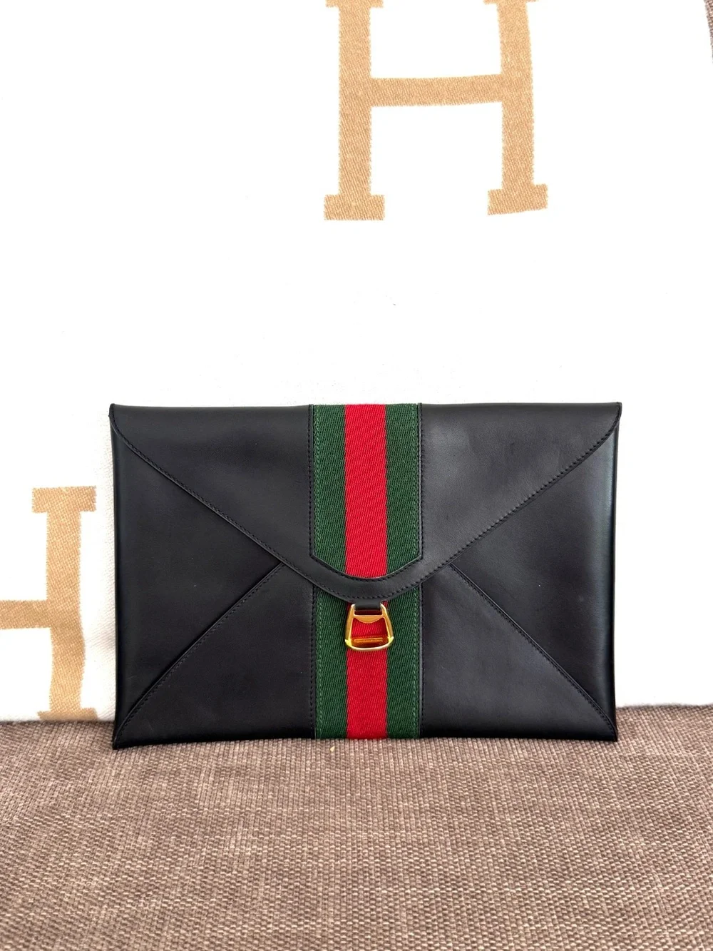 Authentic Gucci vintage black leather clutch bag red green accents